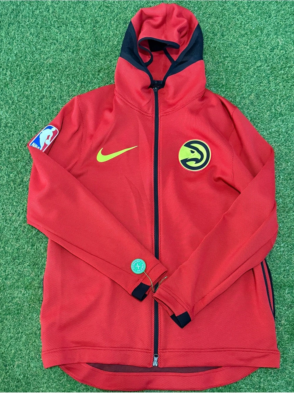 Nike Red Atlanta Hawks Full-Zip Hooded Jacket with Yellow Accents
